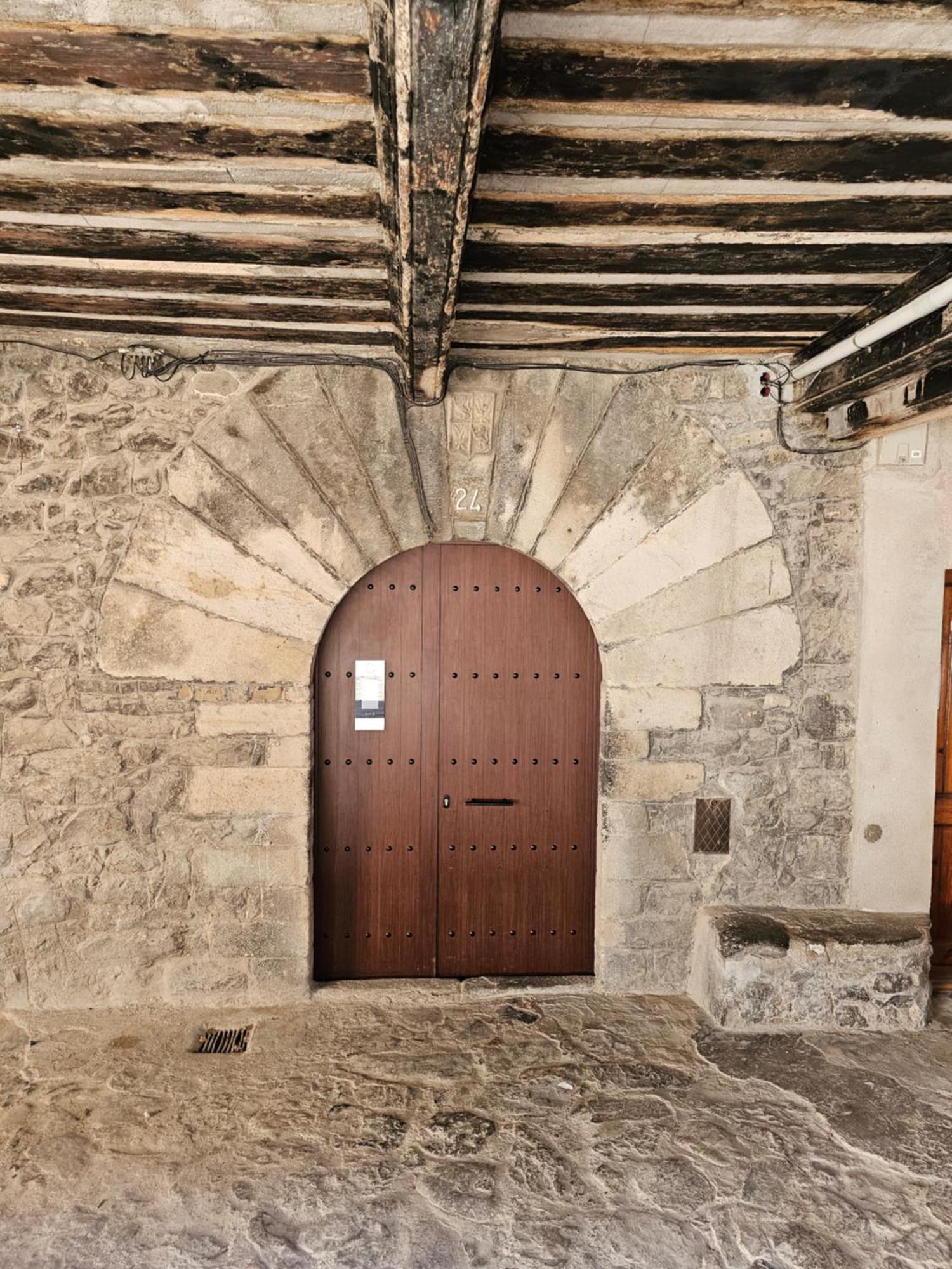 En El Corazon De Baga, Precioso Pueblo Medieval Exteriör bild